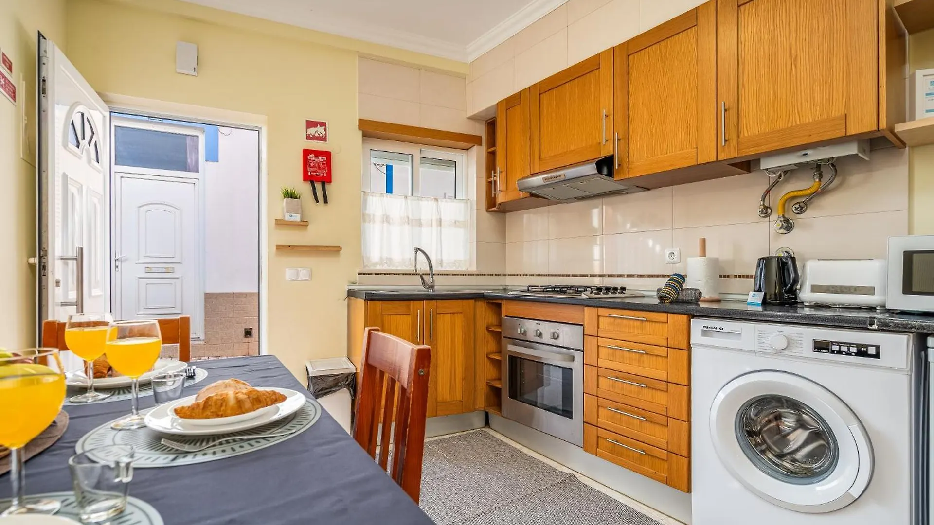Villa Casa Rosa Alvor 0*,